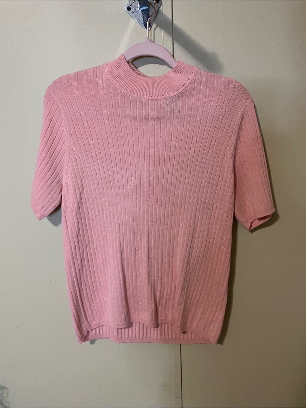 Laura Scott Pink Ribbed Short Sleeve Mock Neck Sweater